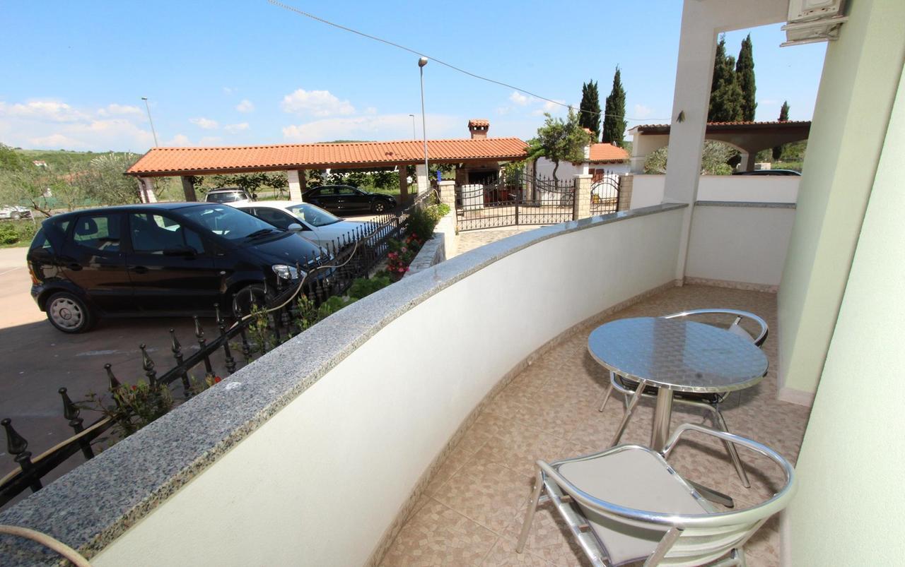 Apartments Villa Mara Rovinj Exterior foto