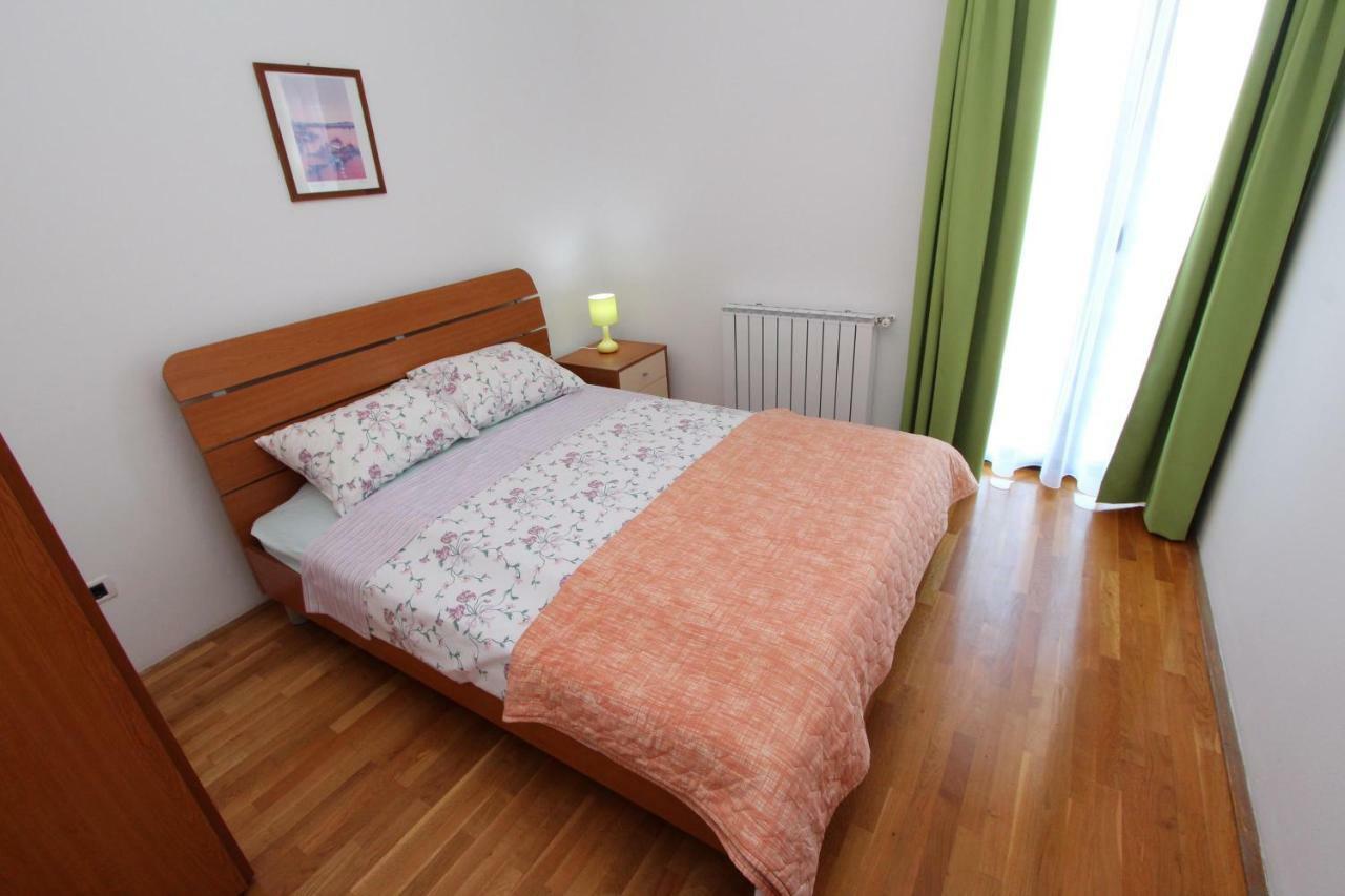 Apartments Villa Mara Rovinj Exterior foto
