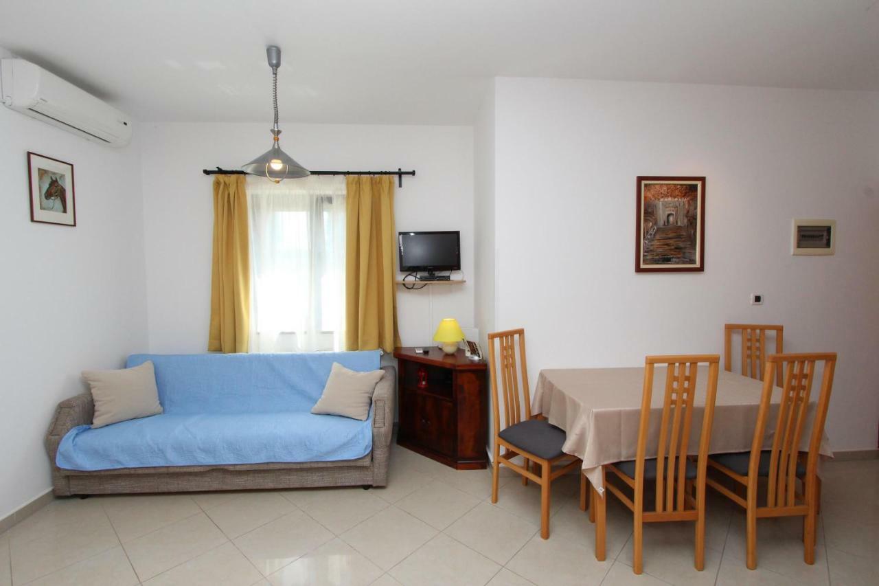 Apartments Villa Mara Rovinj Zimmer foto