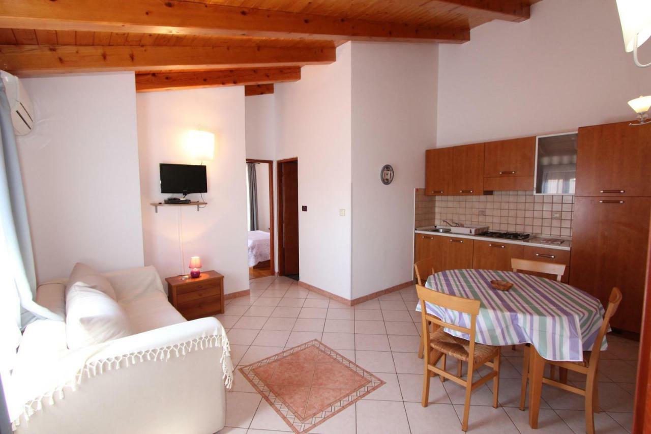 Apartments Villa Mara Rovinj Exterior foto