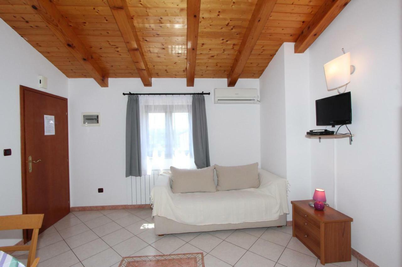Apartments Villa Mara Rovinj Exterior foto